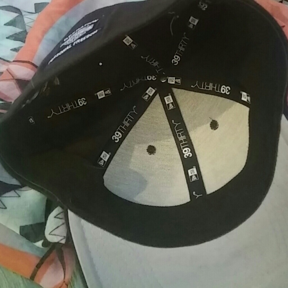 🚲Three BallCaps.. - Picture 8 of 8